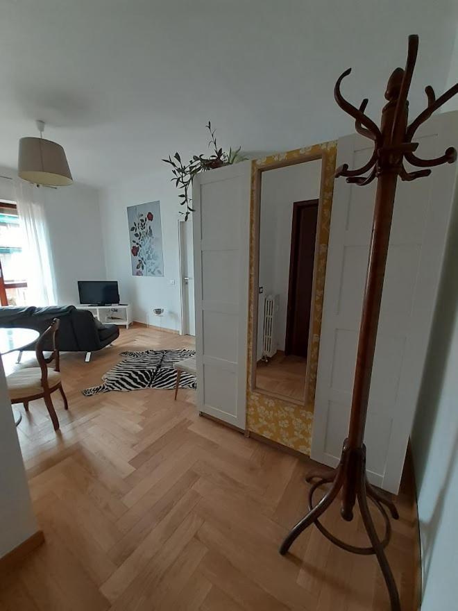 Vittadinisette Apartment Pavia Bagian luar foto
